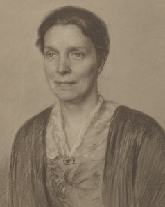 Eleanor McDougall, c1910.
